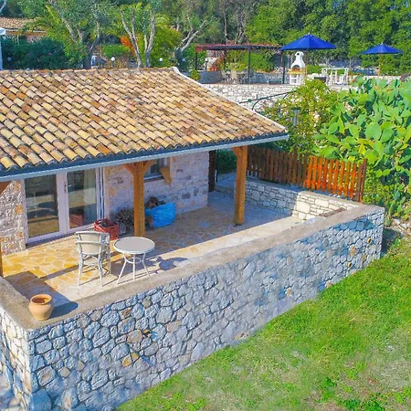 Helona Villa