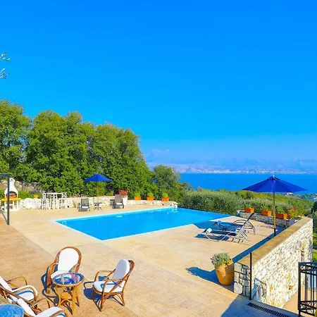 Helona * Kassiopi
